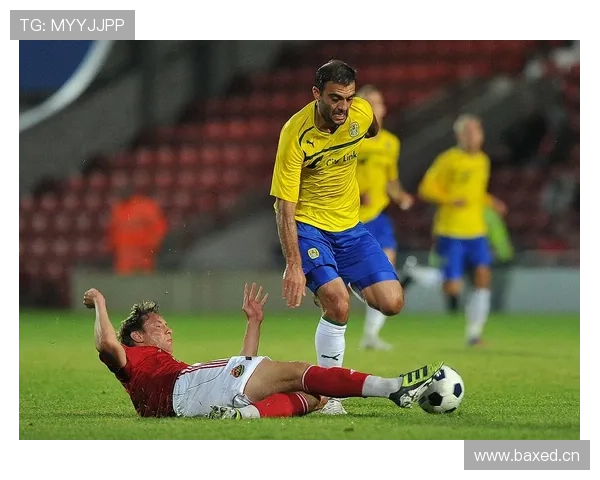 哈兰德与姆巴佩进球效率对比:谁更接近新时代第一人 哈兰德与姆巴佩进球效率对比:谁更接近新时代第一人