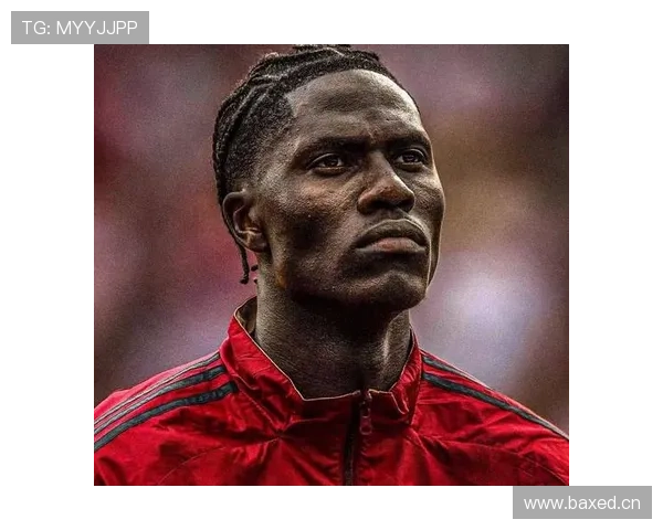 推进型后腰:奥纳纳的纵向带球能力 推进型后腰:奥纳纳的纵向带球能力