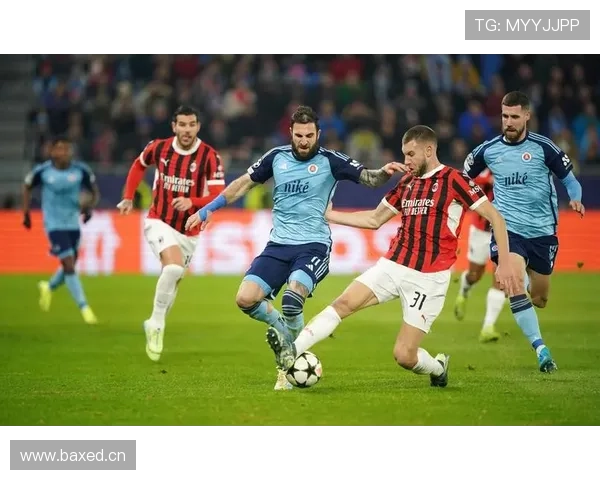 勒夫执教风格以攻势足球与战术灵活著称,强调控球与边路进攻 勒夫执教风格以攻势足球与战术灵活著称,强调控球与边路进攻