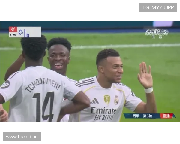 姆巴佩与维尼修斯左边锋进攻效率及战术适配对比分析 姆巴佩与维尼修斯左边锋进攻效率及战术适配对比分析