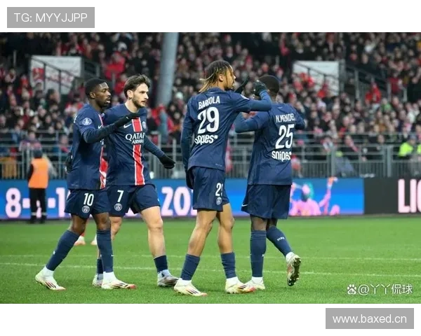巴黎圣日耳曼从巨星堆叠转向团队构建,阵容逻辑迎来阶段性变化